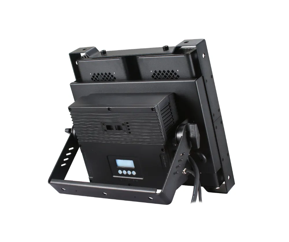 GW-Blinder L4 IP 4x200W COB LED Blinder