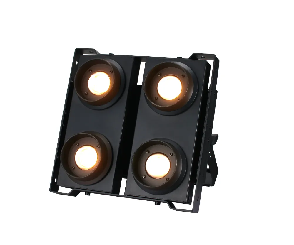 GW-Blinder L4 IP 4x200W COB LED Blinder